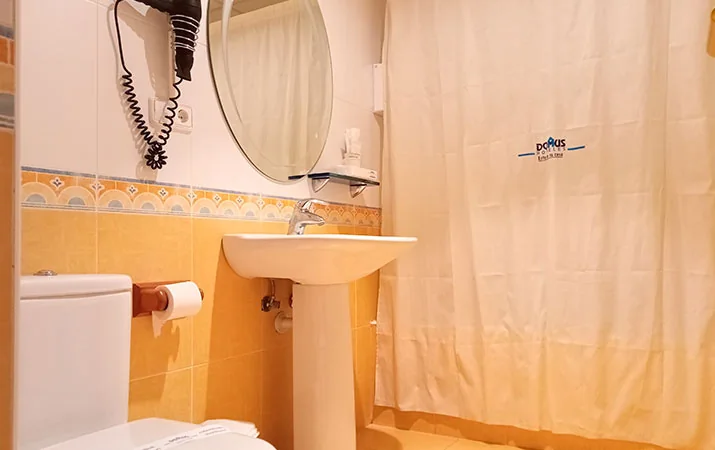 baño de la habitación individual